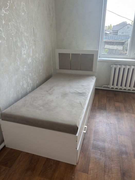 2шкаф 2кровать б/у сатылады