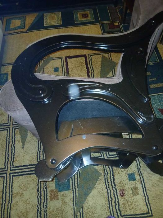 Очень удобное кресло-качалка