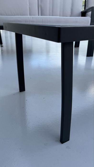 Vand 2 masute de cafea