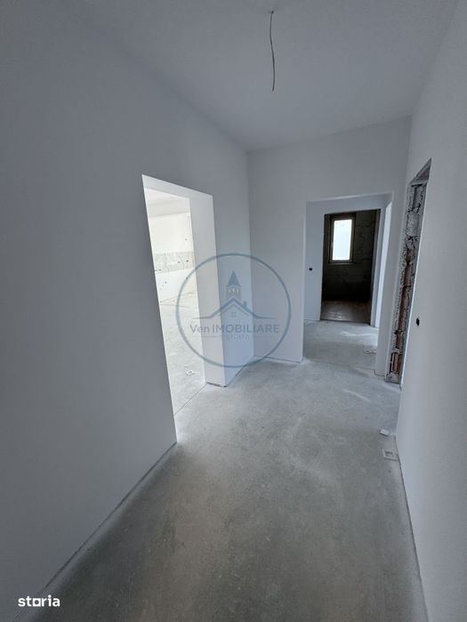 Apartament 3 camere / 2 bai / etaj 3 / 95 mp / parcare + boxa / ZONA