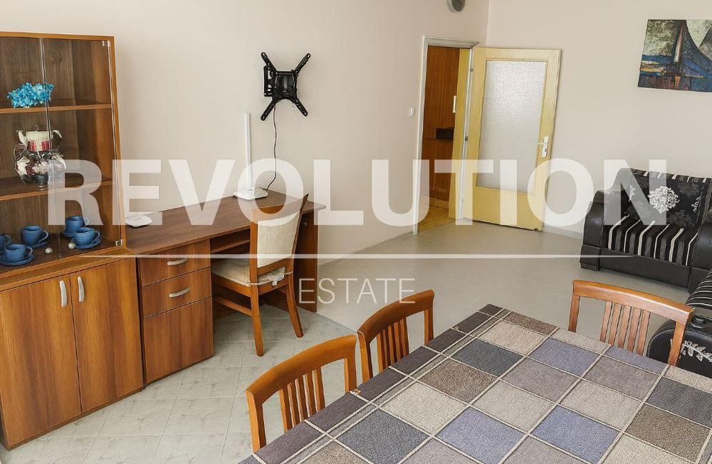 Дава се под наем Тристаен апартамент в Варна, Възраждане 2 - 70 кв.м за 498.27 € - Снимка #1