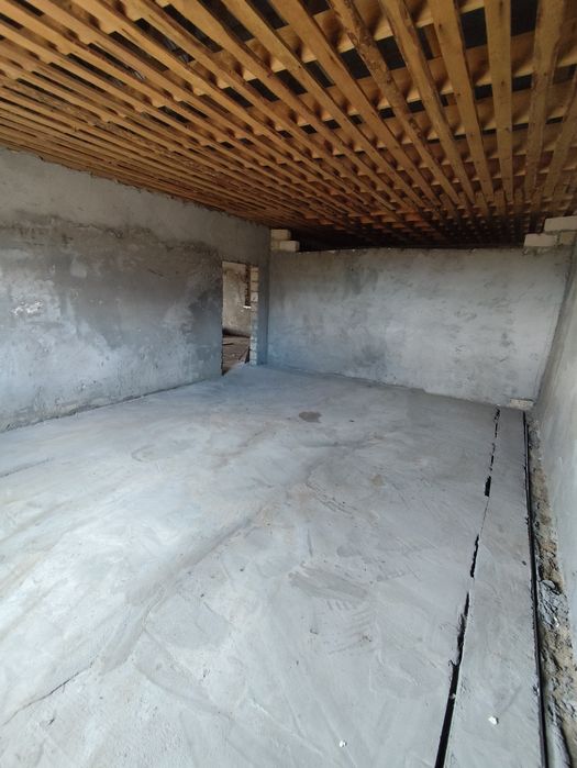 Бауйрластар 1 үй сатылады!