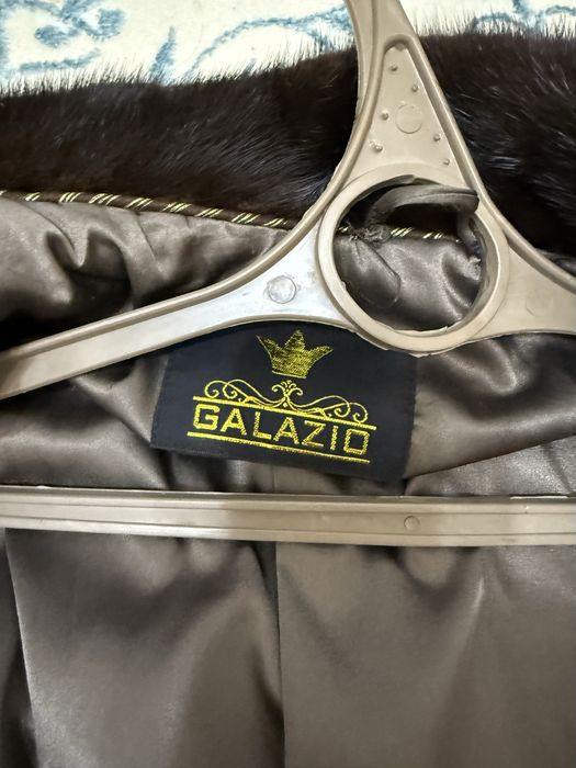 Продается шуба б/у 56 размер