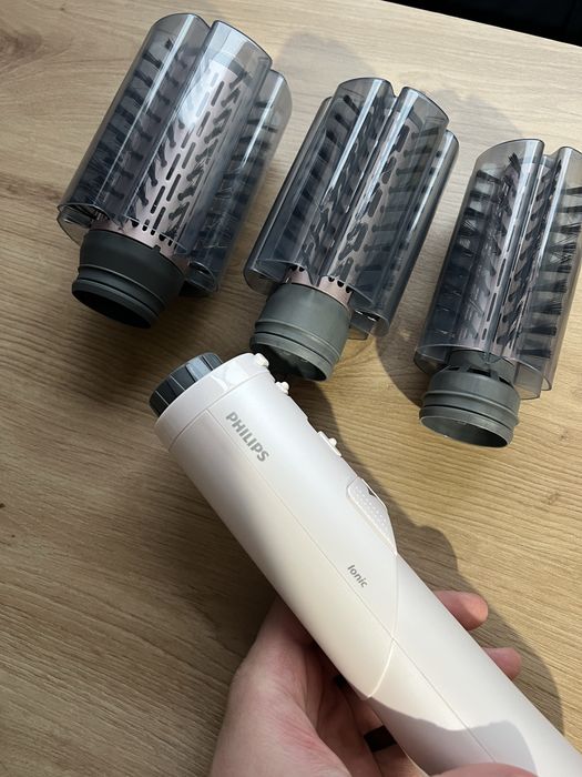 Четка за коса Philips (Airstyler / Rotating Brush) - Нова