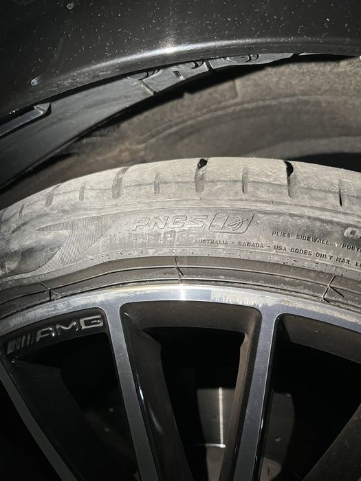 Продам резину Pirelli P Zero