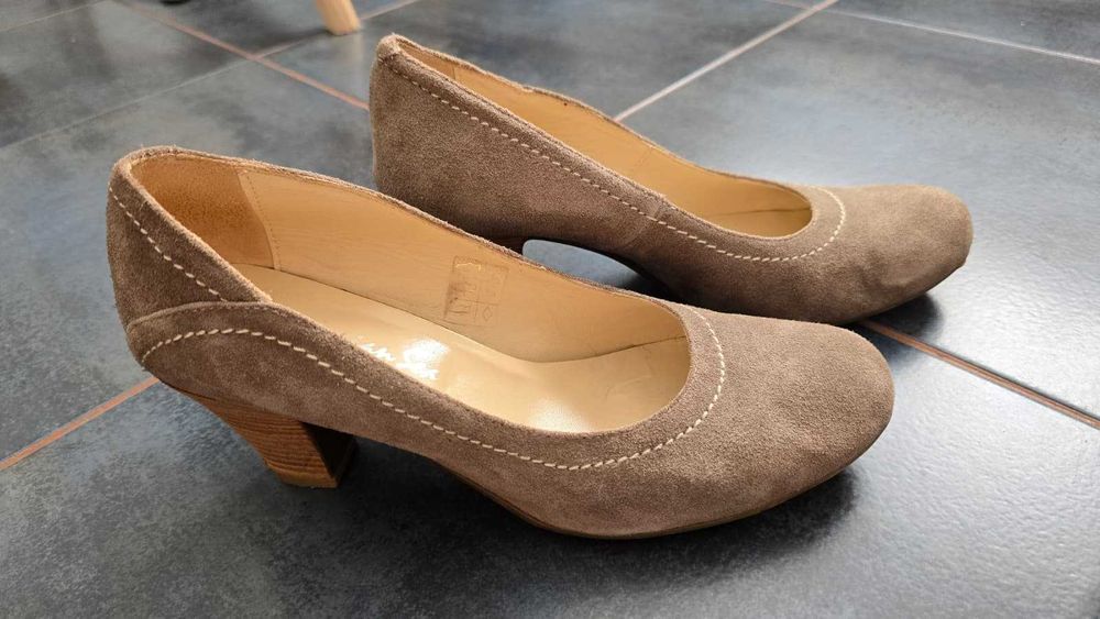 Pantofi piele, purtati maxim odata