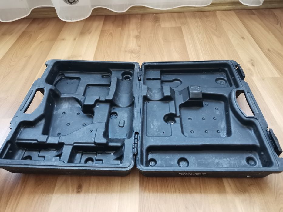 Mașina de inșurubatBlack Black Decker