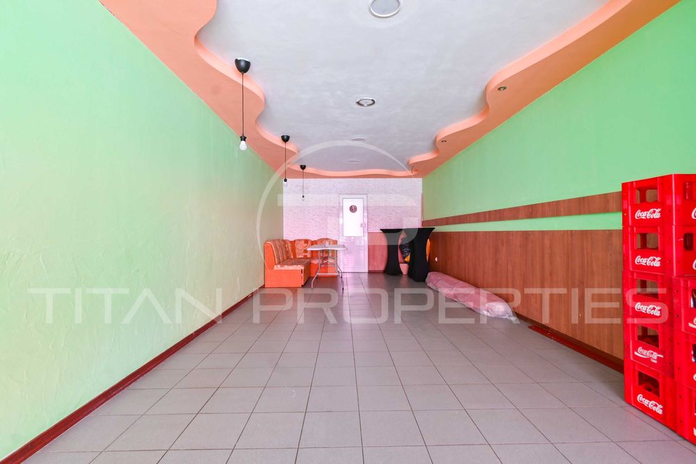 Магазин за продажба в кв.Люлин 10