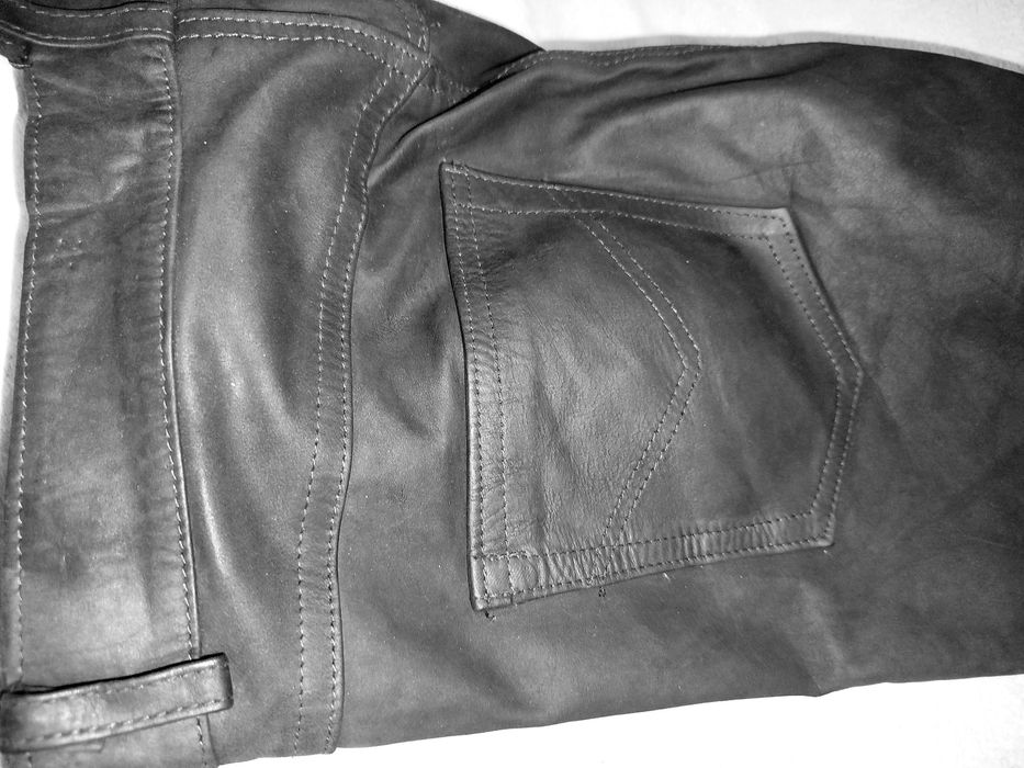 Pantaloni piele naturala barbati