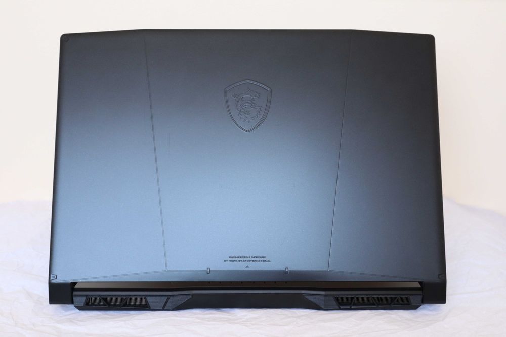 MSI KATANA 15 B13VEK/i7-13620H/16GB/1TB/RTX 4050 - 6GB