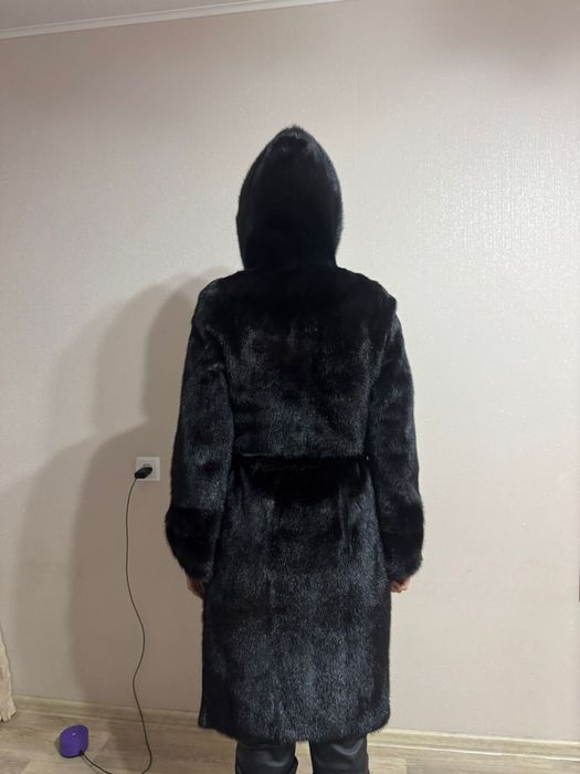 Срочно продам норковые шубы