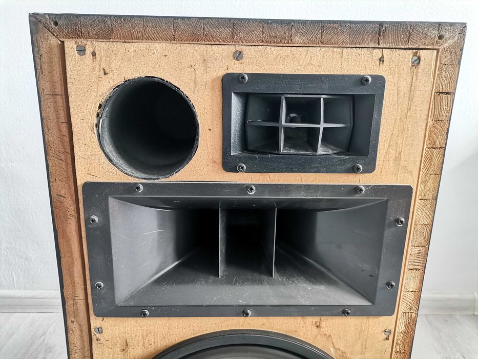 Продавам Pioneer AS-R700 Редки тонколони