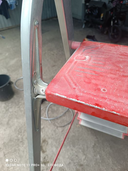 Продам стремянки