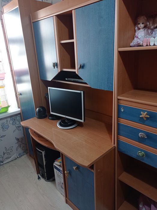 Мебель в детскую комнату