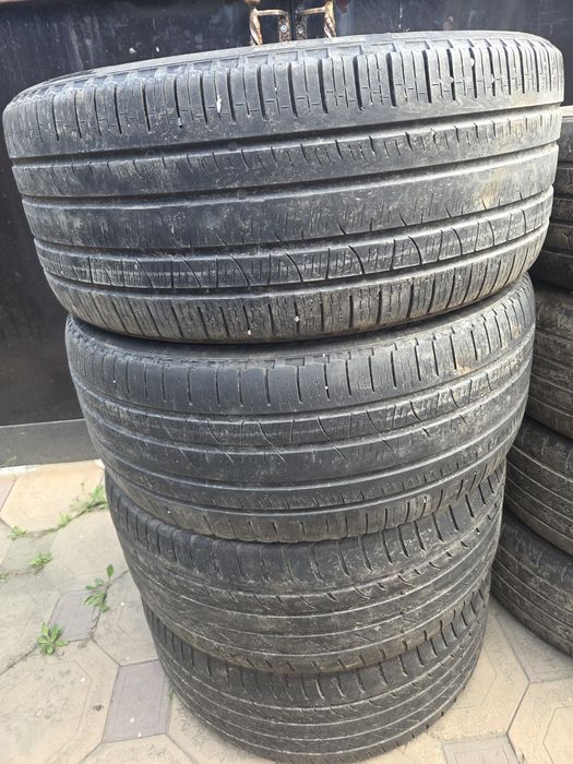 Продам шины Р22.