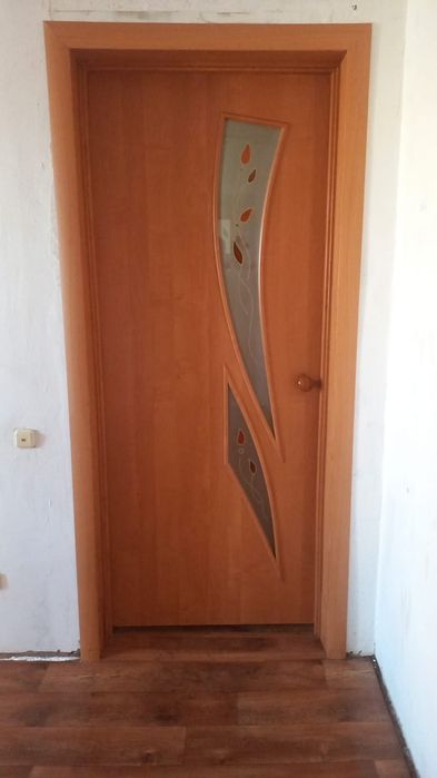 Продам межкомнатные двери
