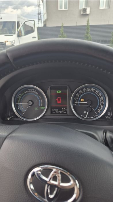 Toyota Auris 1.8 Hybrid , an 2015, 187.500 km