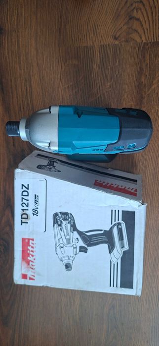 Гайковерт Makita TD127DZ