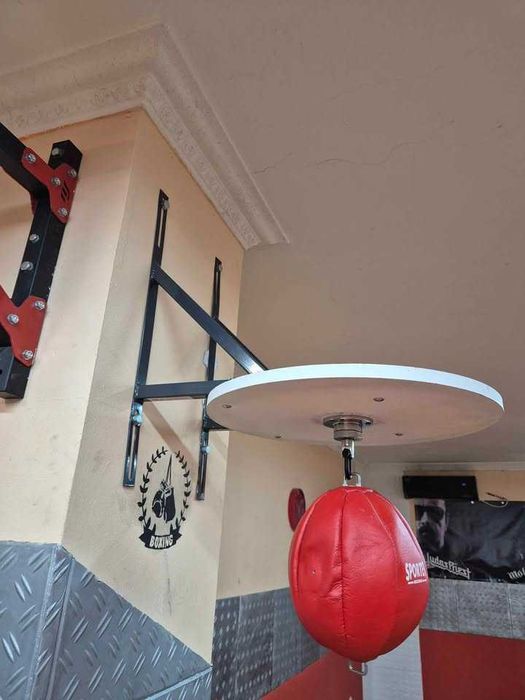 Стойка за бърза круша