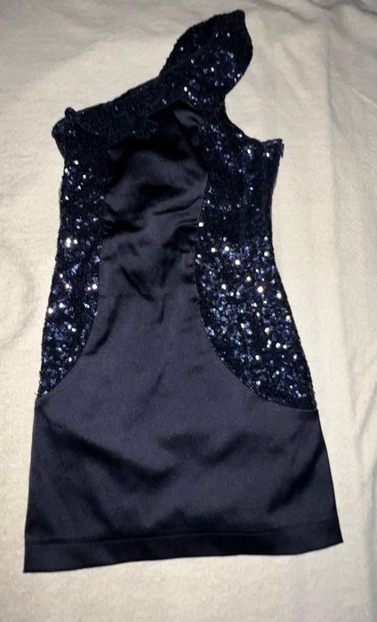 Нарядные платья для девочек