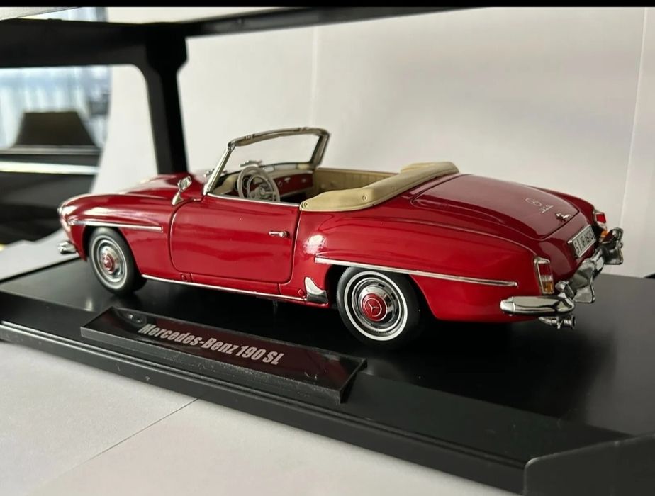 Модел Norev 1:18 Mercedes-Benz 190 SL 1957