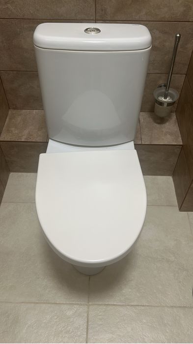 Унитаз бу. Серсанит.