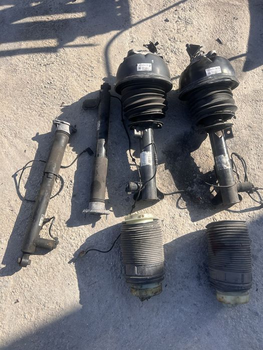 Mercedes W212 комплект въздушно окачване