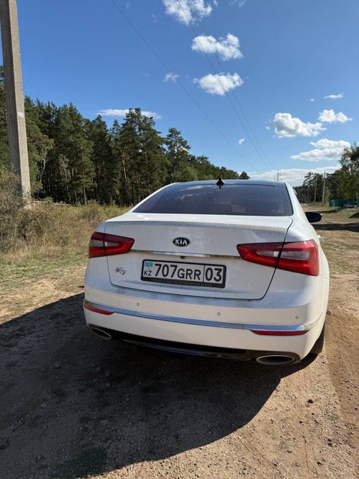Продам киа к7 срочно