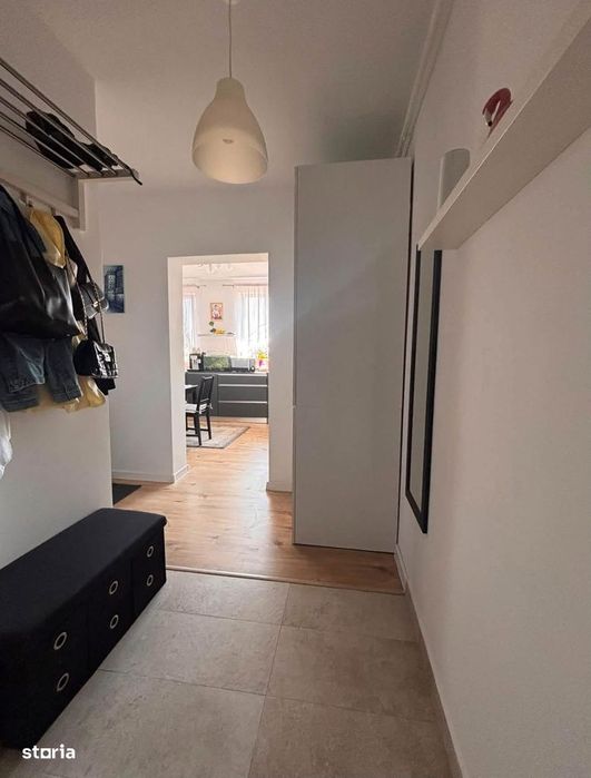 Apartament de 3 camere, 60 mp, str Teilor