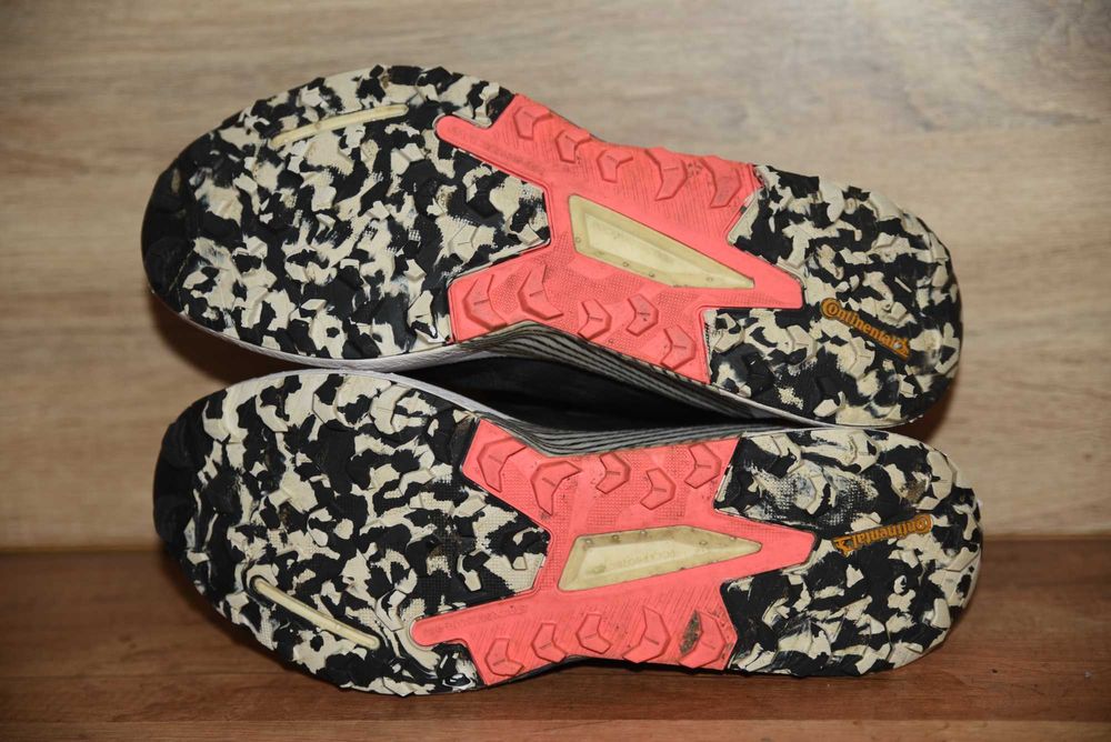 Adidas Terrex Gore Tex оригинални маратонки номер 42 2/3