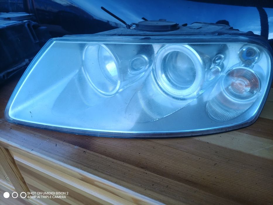 Ляв фар  за VW Touareg