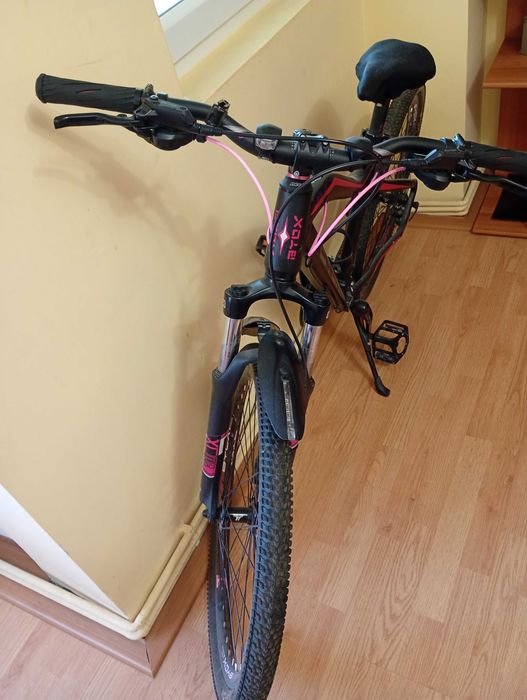 Vânzare trotinetă și bicicleta