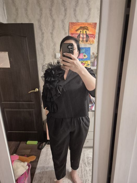 Костюм чёрный 50р- 52р-54р