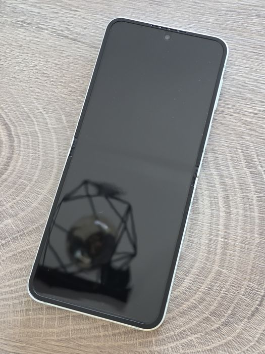 Samsung Galaxy Z FLIP6