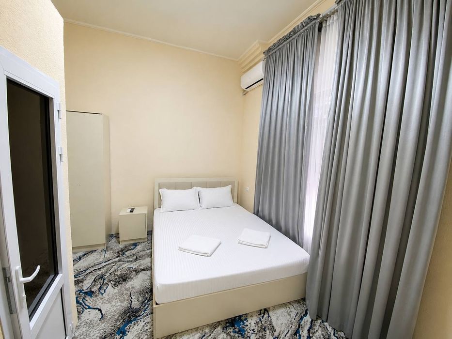 Bez Zagz Hotel 24/7