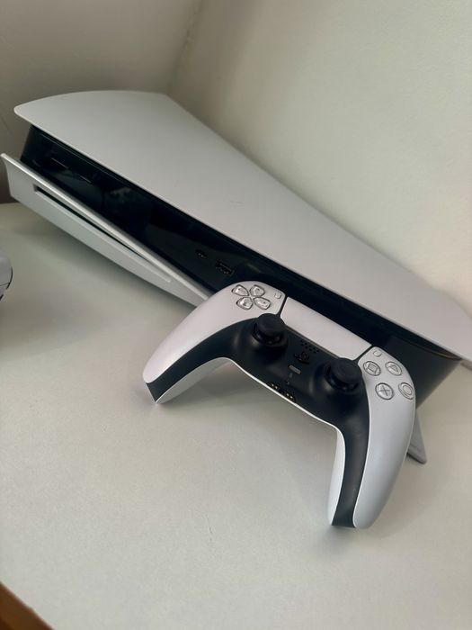 Vând Playstation 5 Disk Edition