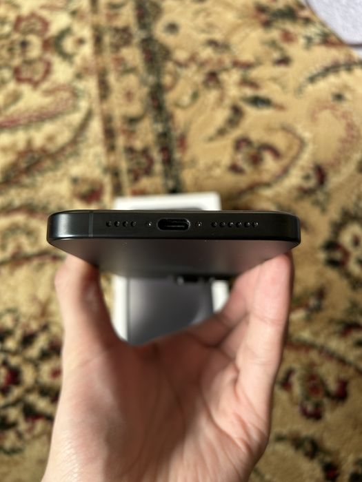 Продам iPhone 15 Pro Max / 256gb / 100%