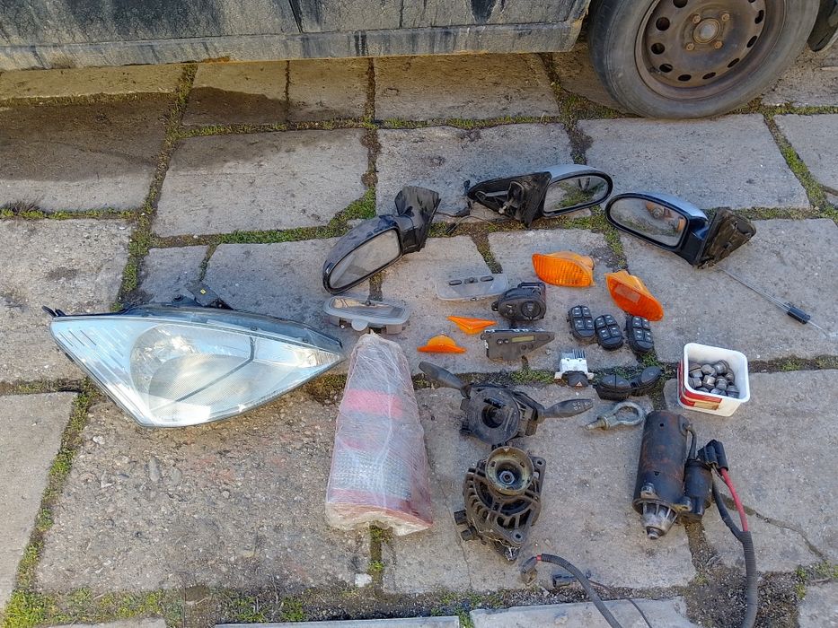 Форд фокус 1.8тдди 90 коня на части