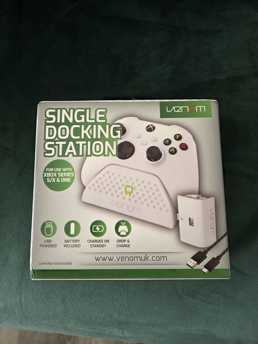 Venom docking Xbox