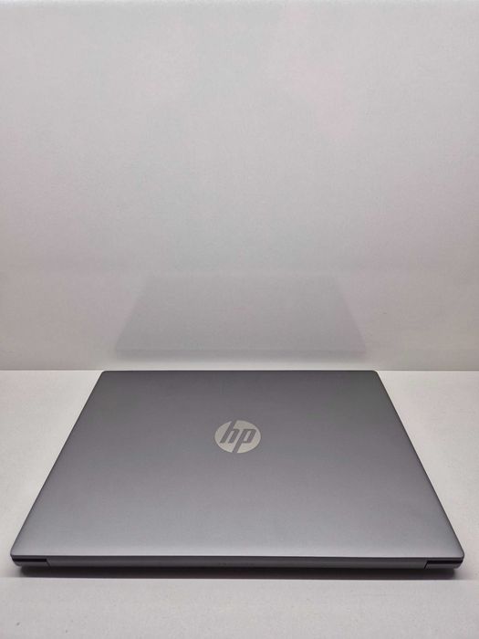 HP Pavilion  Ryzen 5-8540U  8/512gb