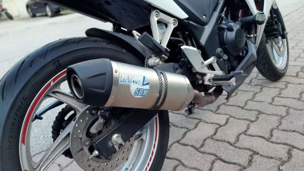 Honda cbr250r  Мотоциклет