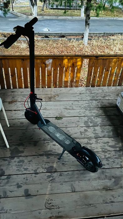 Электросамокат М-9