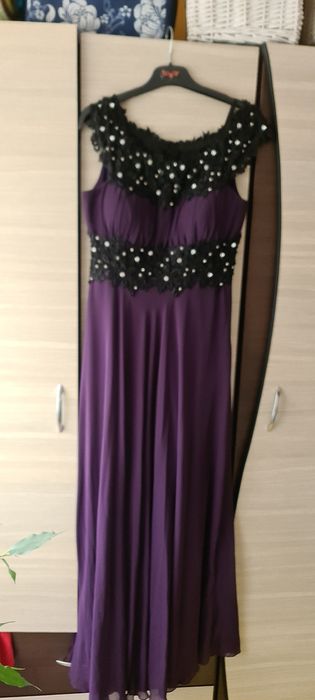 Vând rochiță de seara pentru evenimente