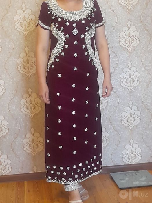 Женский вечерный платье.