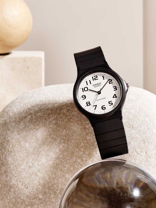 Casio MQ-24 – Мужские/унисекс часы с японским кварцевым механизмом