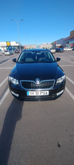 Vând Skoda Octavia 3 automata
