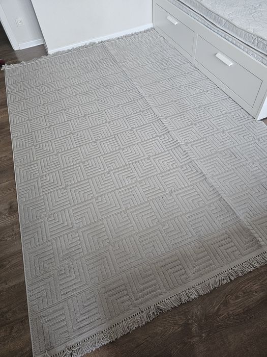 Продам ковер 2×3