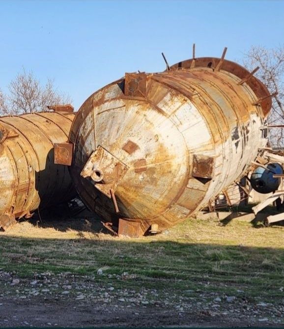 Бункер ёмкость цистерна рукаоператор Bunker cisterna yomkost