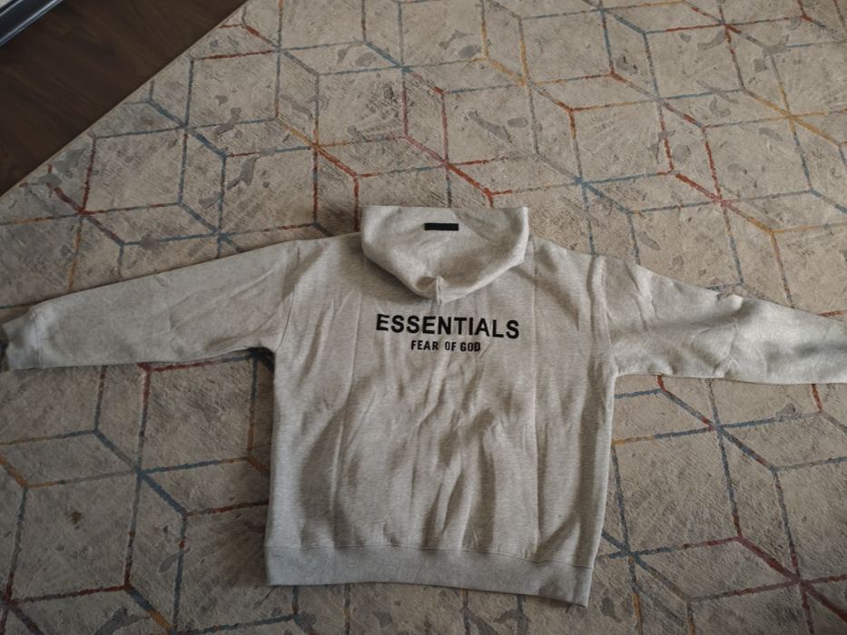 Essentials худак