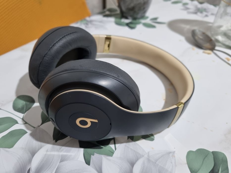 Căști wireless beats studio 3